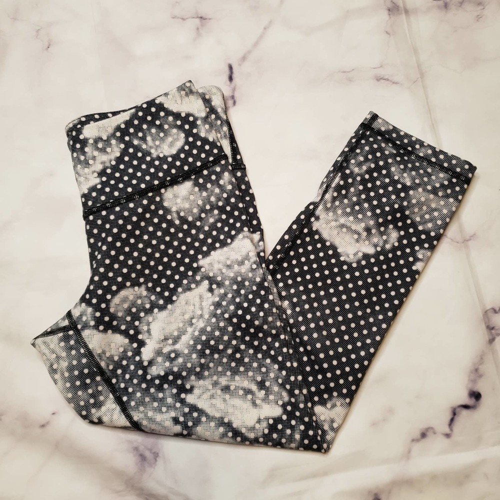 LULULEMON Dottie Dream Rose Wunder Under Crops 6